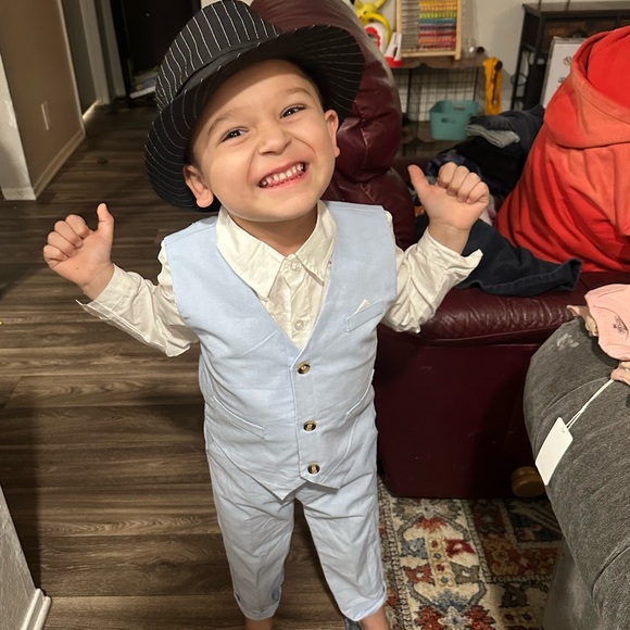 Meet your Posher, Michelle - Picture 2 of 6